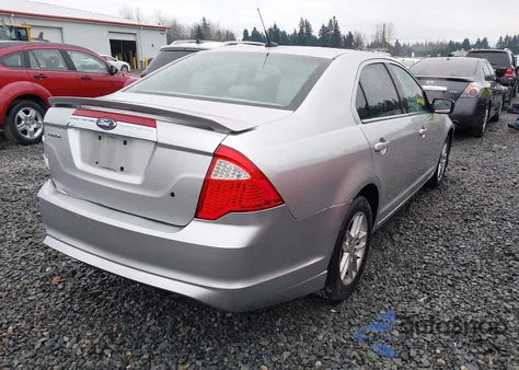 2012 Ford Fusion S z USA, uszkodzony, nr VIN 3FAHP0GA8CR206707